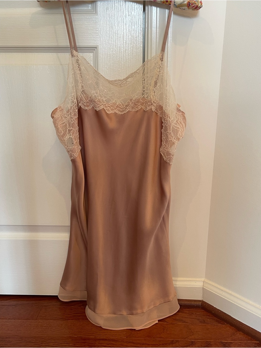 Vintage Victoria's Secret Angels 100% Silk/Lace Slip Chemise Medium Blush Pink